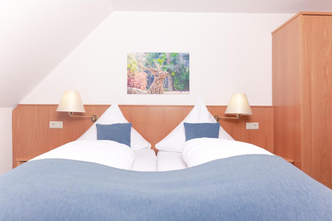 Genusshotel Hirschen - Erholung Im Gruenen Sallneck Exterior foto