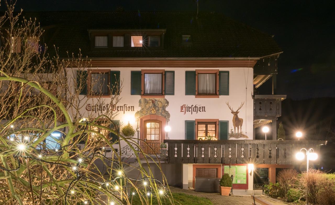 Genusshotel Hirschen - Erholung Im Gruenen Sallneck Exterior foto